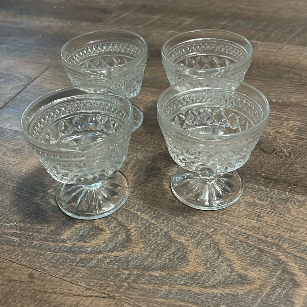Anchor Hocking Glass 4 Clear Wexford Footed Dessert Bowls Sherbets‎